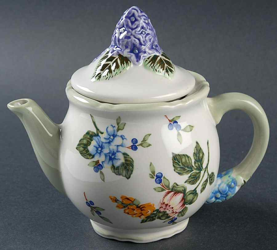 Vintage Garden Mini Teapot & Lid by Princess House-1