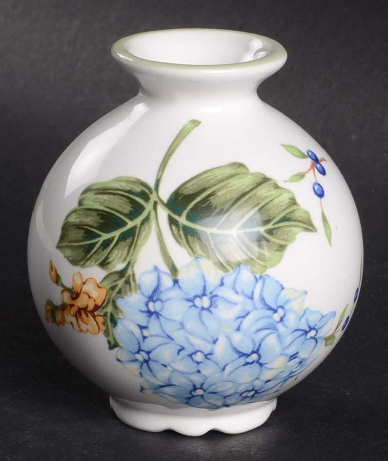 Vintage Garden 3" Bud Vase by Princess House-1