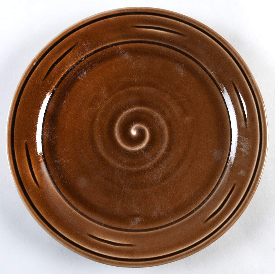 Belmont Dinner Plate by Simon Pearce-1