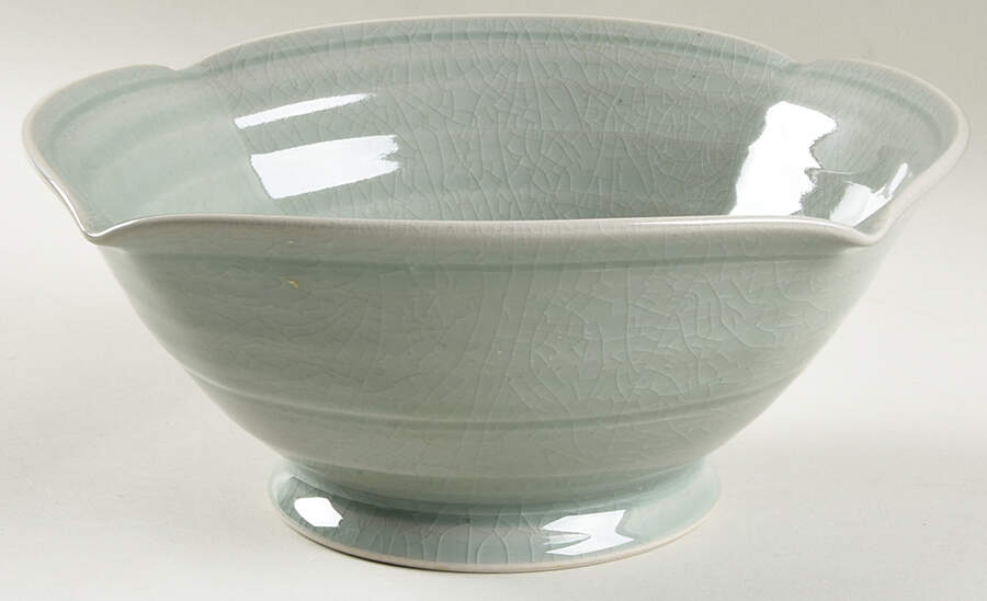Belmont 9" Round Vegetable Bowl by Simon Pearce-1