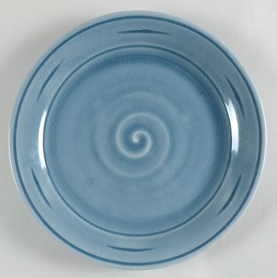 Belmont Dinner Plate by Simon Pearce-1