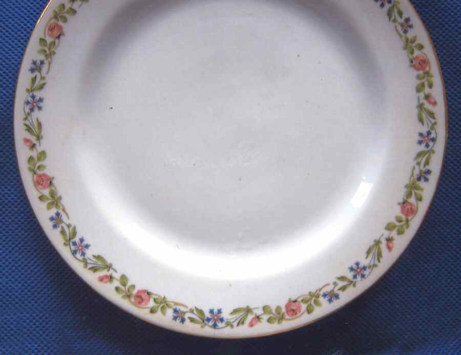 POY565 Dinner Plate by Jean Pouyat-1
