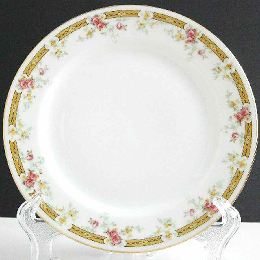 POY568 Dinner Plate by Jean Pouyat-1