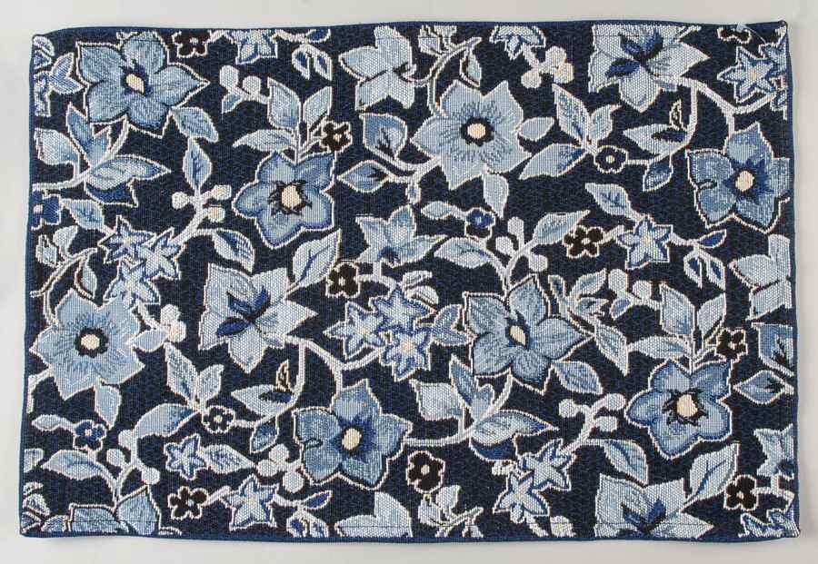 Blue Meadow (Scalloped) Cloth Placemat by Pfaltzgraff-1