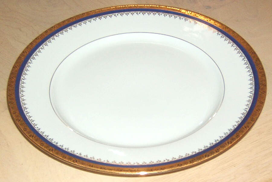 POX3 Dinner Plate by Porcelaine Limoges-1