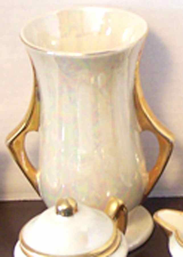 PEA10 7" Handled Vase by Pearl China -1