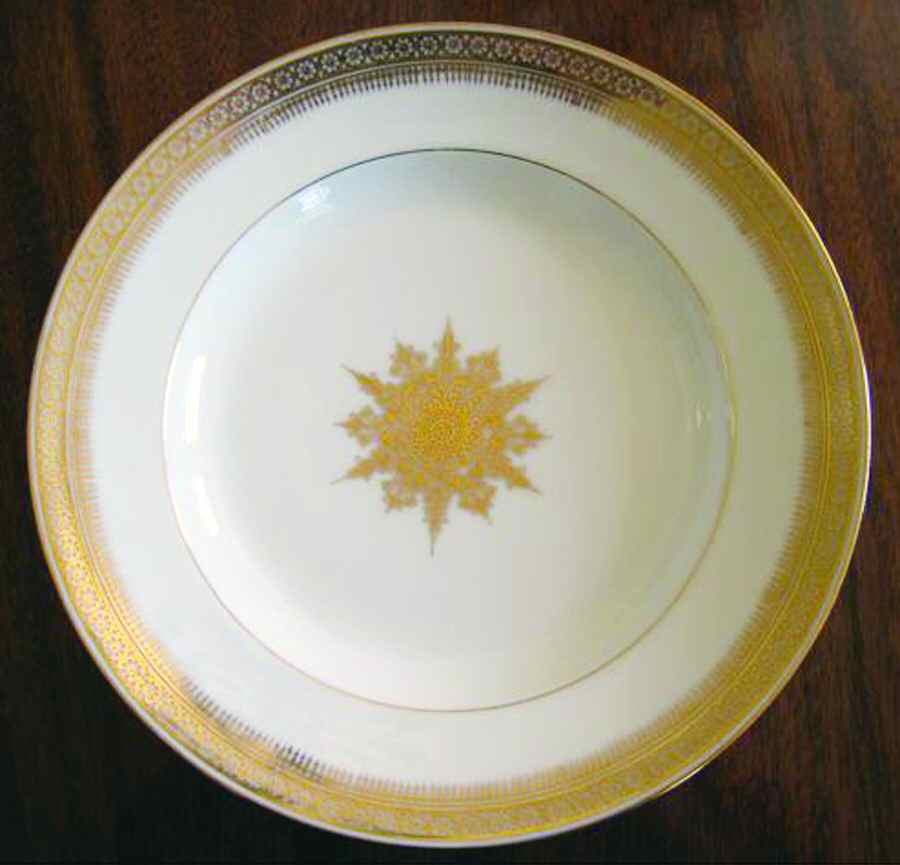 POY577 Dinner Plate by Jean Pouyat-1