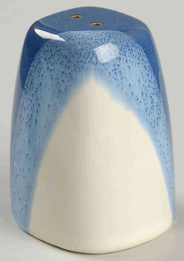 Blue Ridge Pepper Shaker by Pfaltzgraff-1