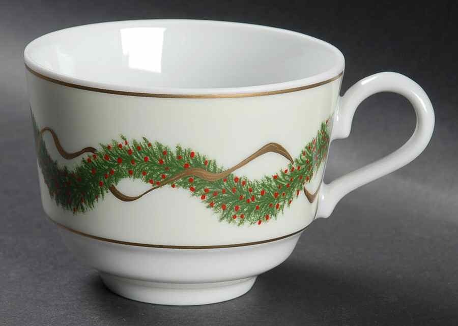 Noel Flat Cup by Porcel-1