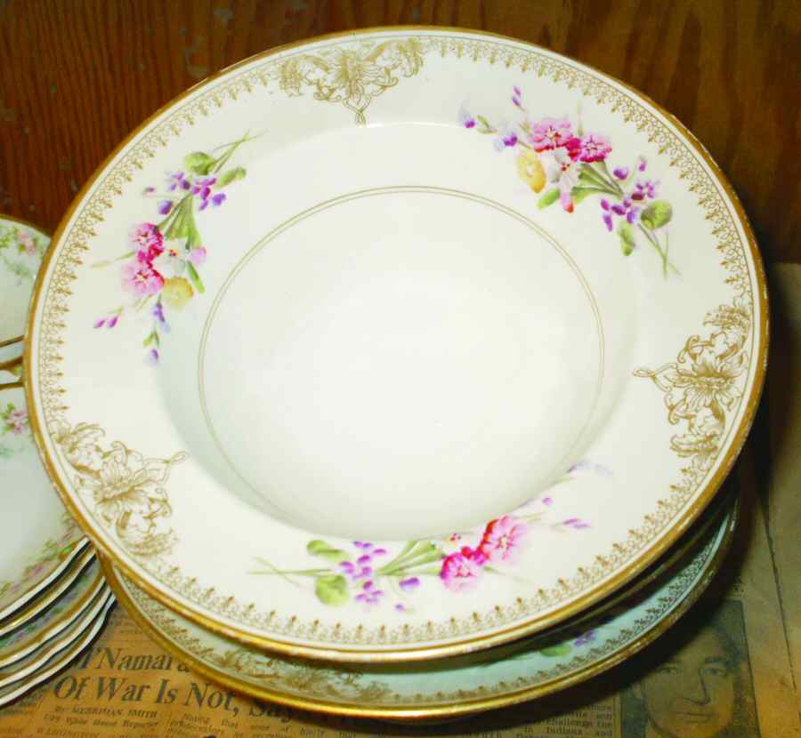 POY578 Rim Soup Bowl by Jean Pouyat-1