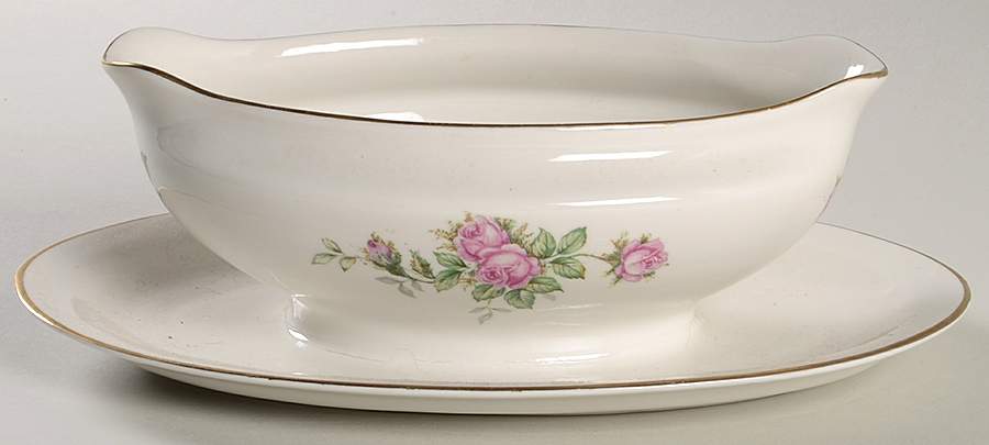 PNC2 Gravy Boat with Attached Underplate by Pencrest-1