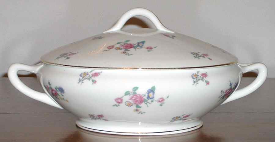 D2324 Round Covered Vegetable by Porcelain Union-1