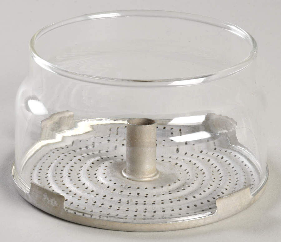 Flameware 4 Cup Percolator-No Lid, Basket Or Insert by Pyrex-1