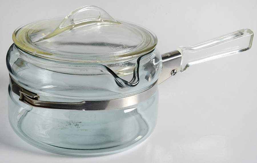 Flameware 1 Quart Saucepan & Lid by Pyrex-1