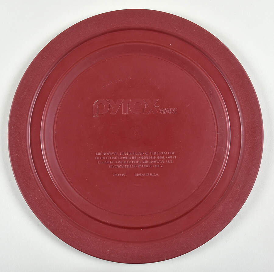 Sculptured Cranberry Plastic Lid for 11" Mixing Bowl by Pyrex-1