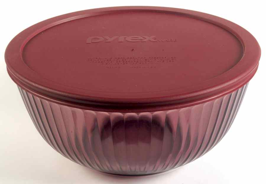 Sculptured Cranberry 8" Round Vegetable with Plastic Lid by Pyrex-1