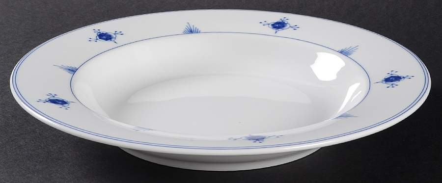 Mini Straw Large Rim Soup Bowl by Porsgrund-1