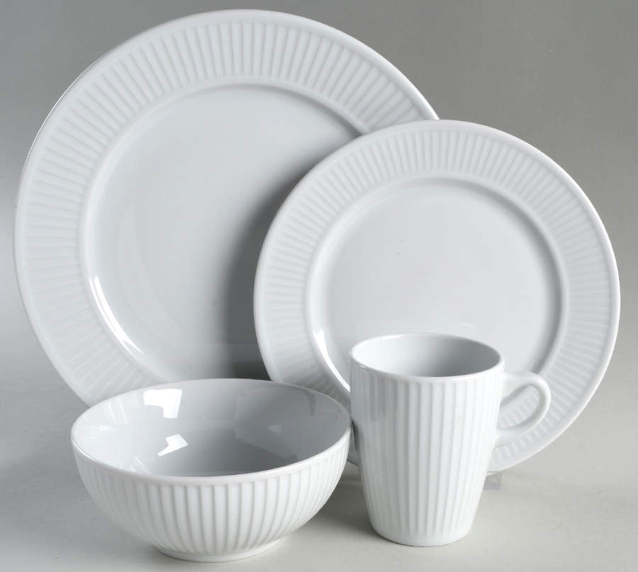 Plisse 4 Piece Place Setting by Pillivuyt-1