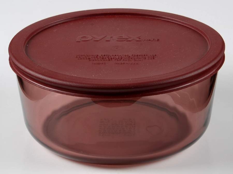 Originals Cranberry 1.75 Qt Round Covered Casserole by Pyrex-1