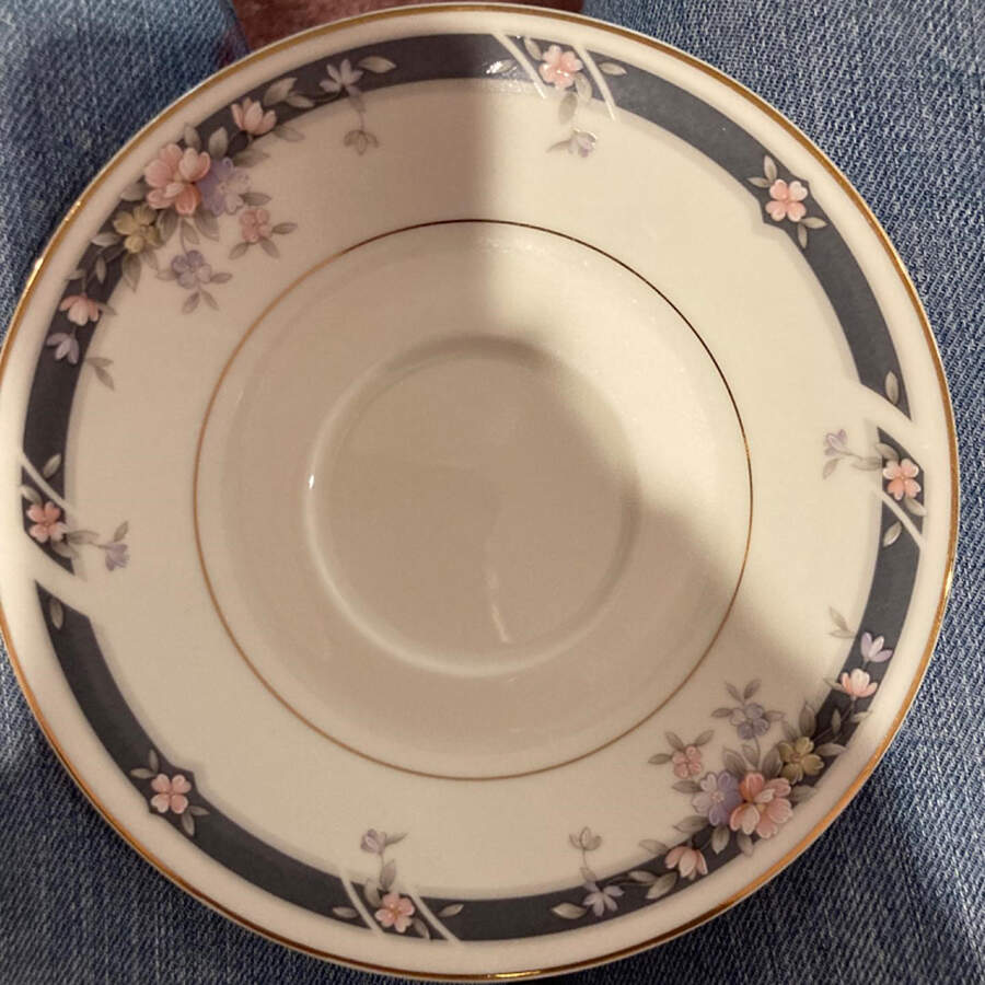Suzanne Saucer by Princess (Japan)-1