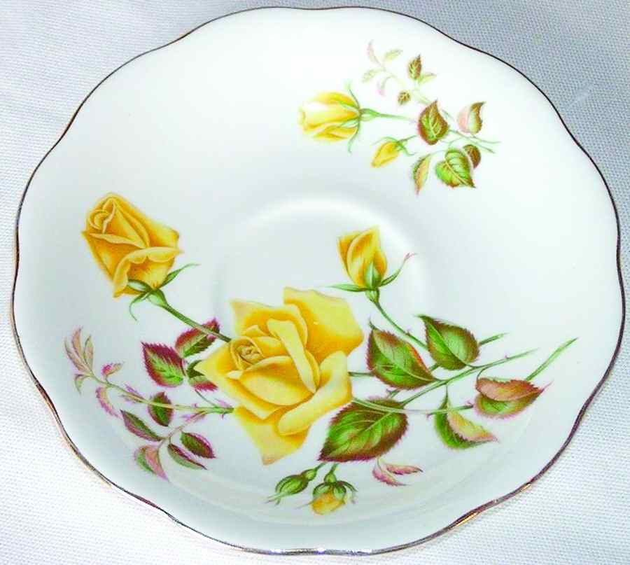 K650 Saucer by Paragon-1