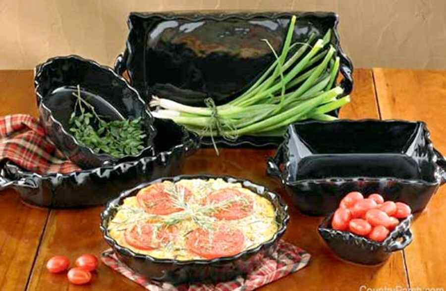 Village Collection Black Pie Serving Plate by Park Designs-1