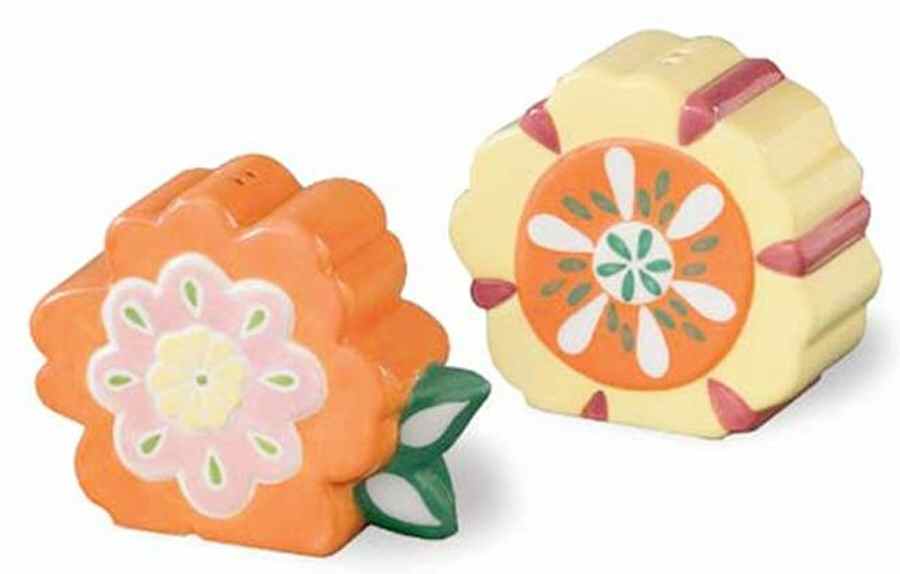 Summer Daze Salt & Pepper Set by Park Designs-1