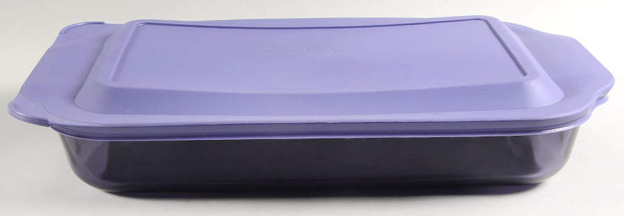 Originals Amethyst 15" Rectangular Baker & Plastic Lid by Pyrex-1