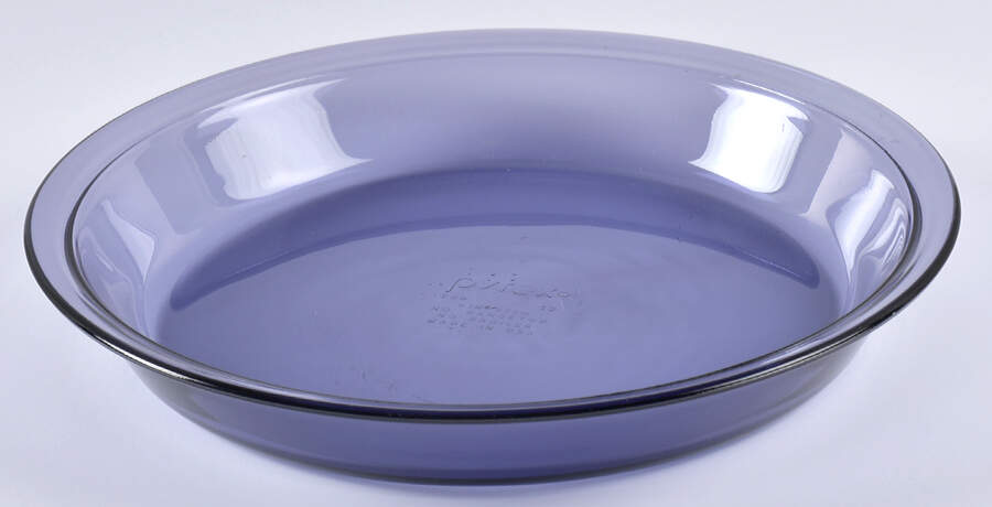 Originals Amethyst 9" Pie Baking Plate by Pyrex-1