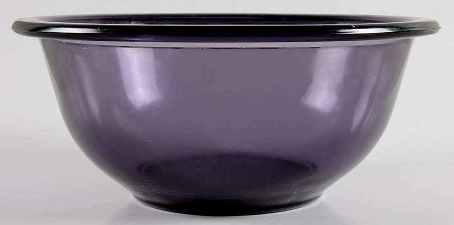 Originals Amethyst 7" Mixing Bowl by Pyrex-1