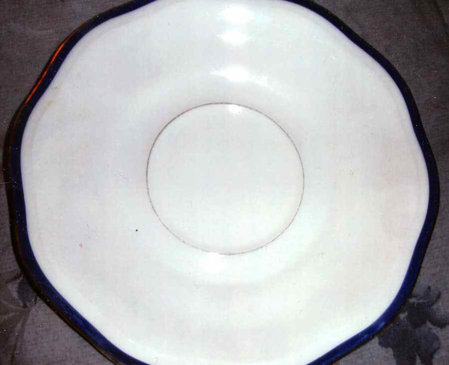 8752 Saucer by Pirkenhammer-1