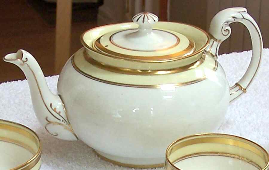 PAR156 Teapot & Lid by Paragon-1