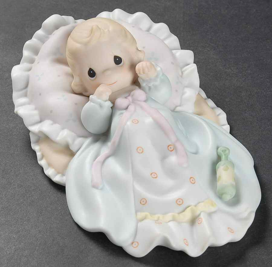 Dedicated To God Egg-Dedicated To God - Egg Trademark With Box by Precious Moments-1