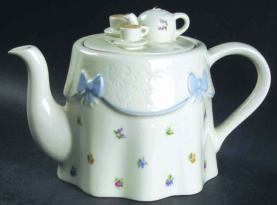 4847 Teapot & Lid by Price Kensington-1