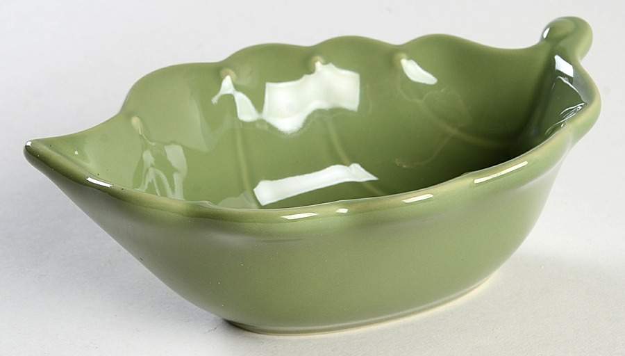 Pavillion (Autumn Colors) 6" Leaf Bowl by Princess House-1