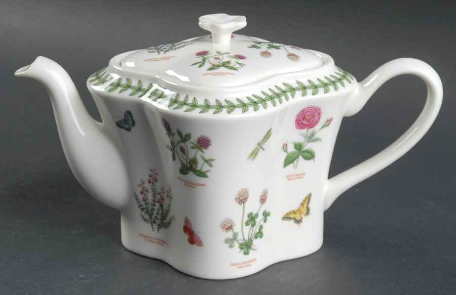 Botanic Garden Irish Flowers Teapot & Lid by Portmeirion-1