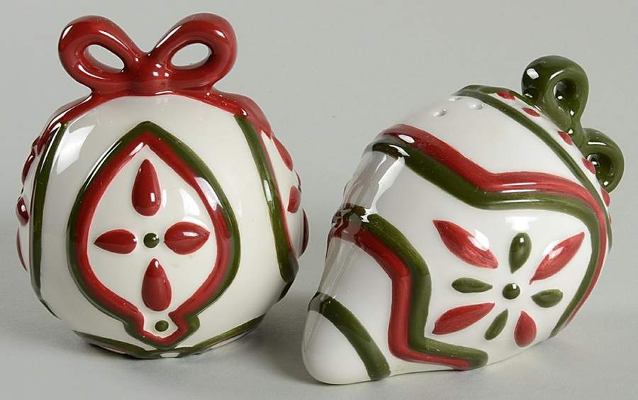 Ornament Figural Salt & Pepper Set by Princess House-1