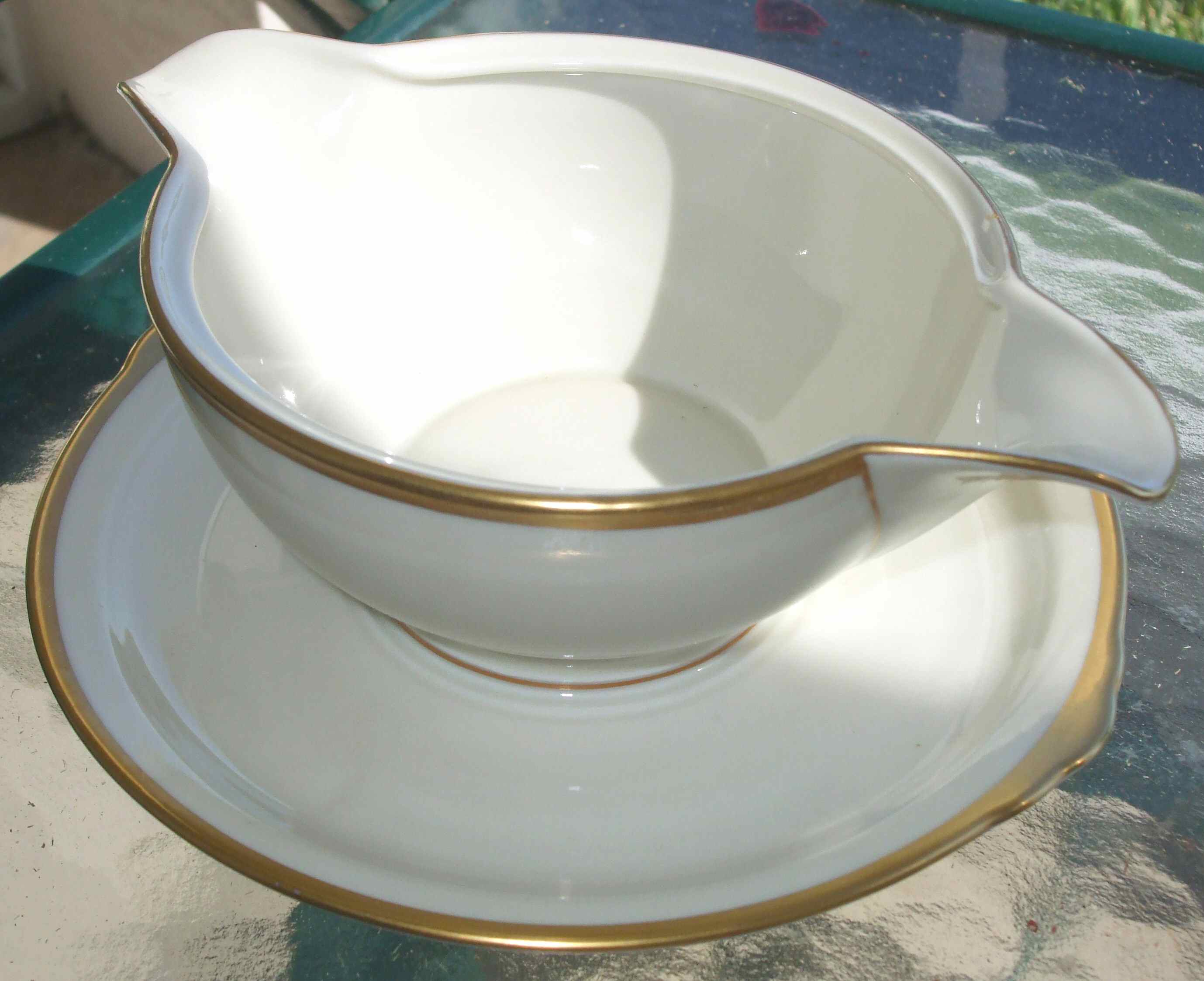 5100 Gravy Boat with Attached Underplate by Pirkenhammer-1