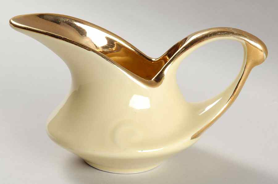 PEA11 Creamer by Pearl China -1