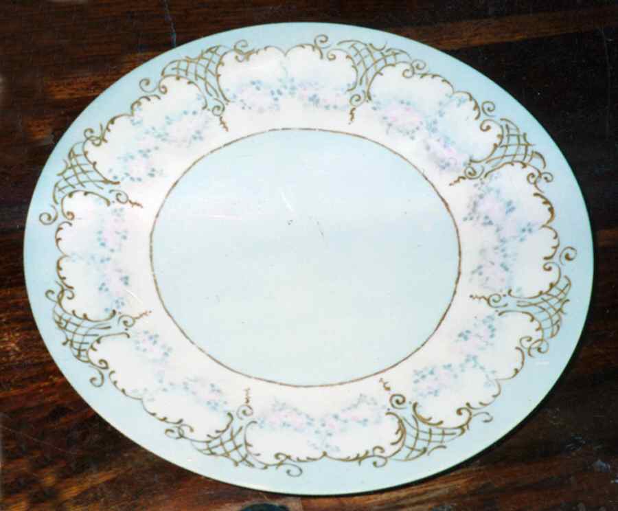 POY607 Dinner Plate by Jean Pouyat-1