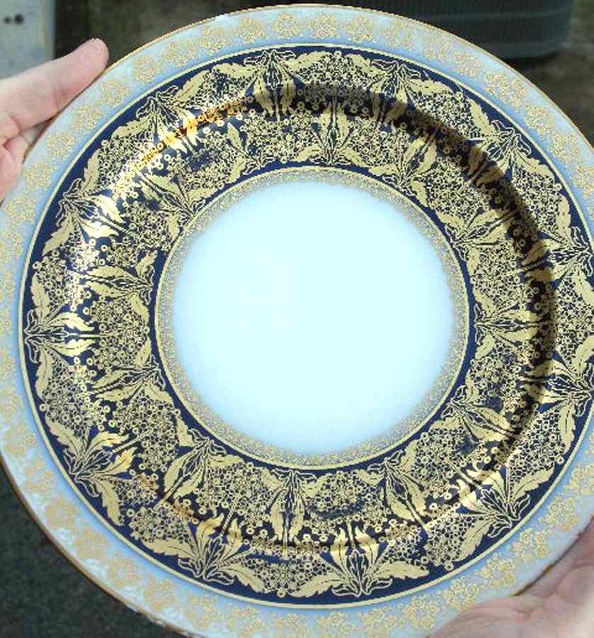 POY608 Dinner Plate by Jean Pouyat-1