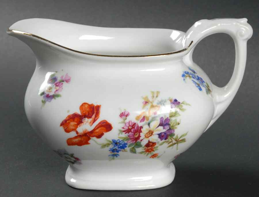 PUN120 Creamer by Porcelain Union-1