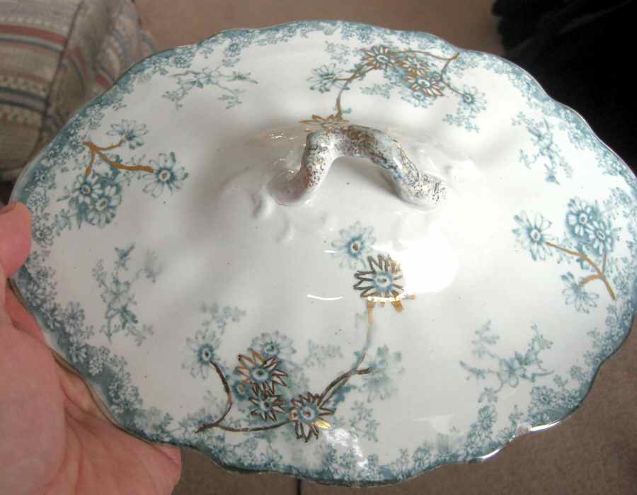 Mostyn (Gold Accent) Lid for Tureen by Pitcairns-1