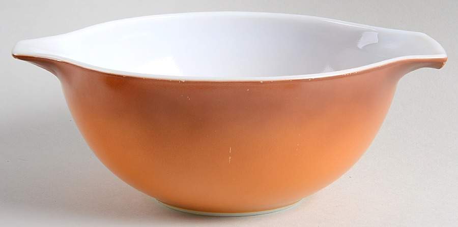 Old Orchard 9" Cinderella Mixing Bowl by Pyrex-1