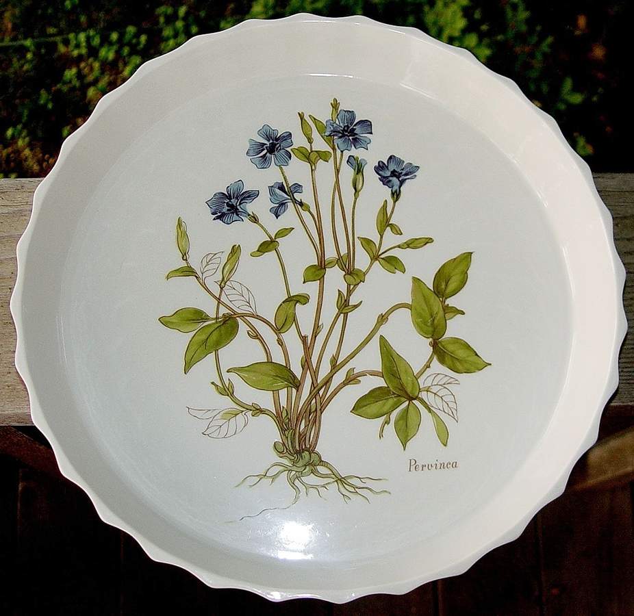 PRT7 12" Round Flan by Portmeirion-1