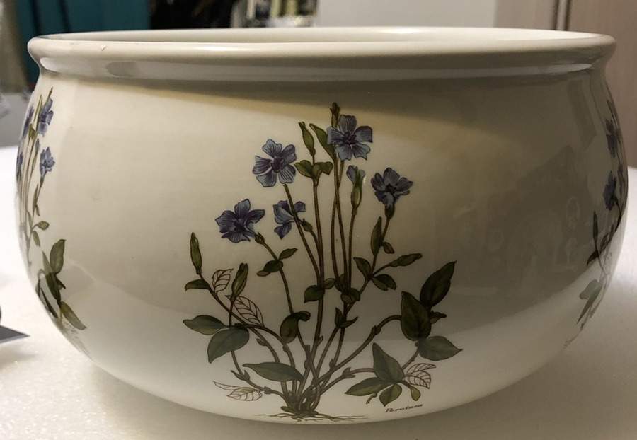 PRT7 8" Round Vegetable/Salad (Romantic) by Portmeirion-1