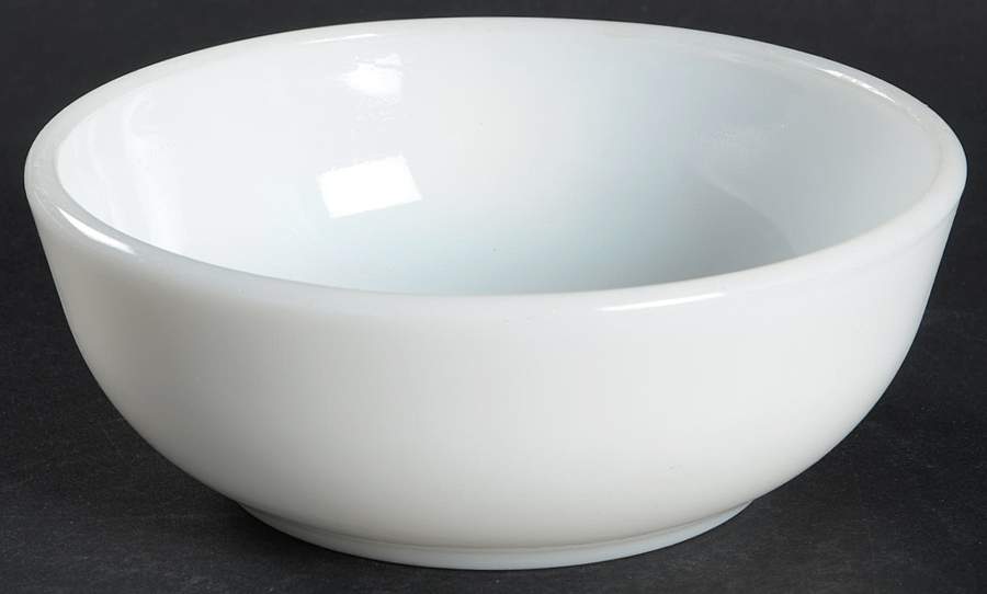 Opal (Milkglass) Fruit/Dessert (Sauce) Bowl by Pyrex-1