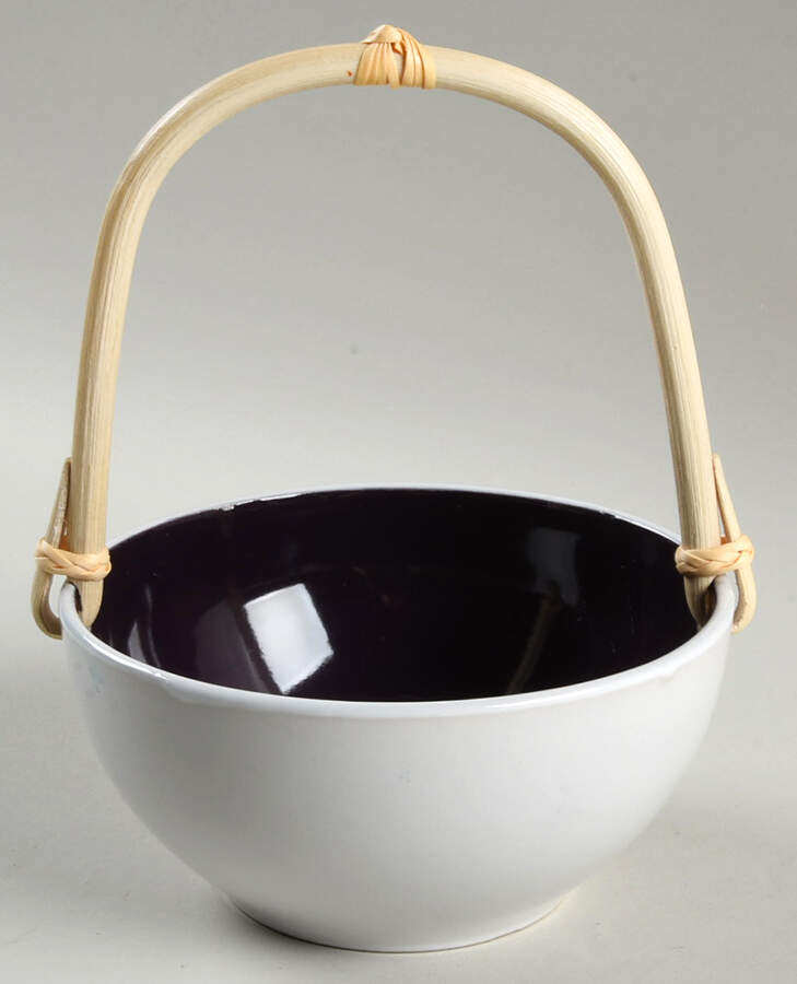 Garden Sunrise 7''-7 1/4'' Basket W/Bamboo Handle HC by Pfaltzgraff-1
