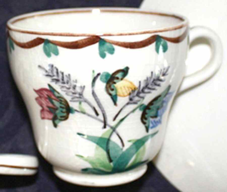 POU15 Footed Cup by Pountney-1