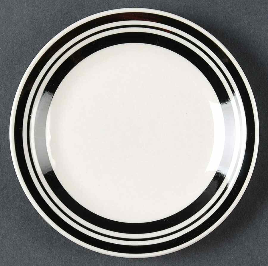 Diner Story Black Dessert/Pie Plate by Philippe Richard-1